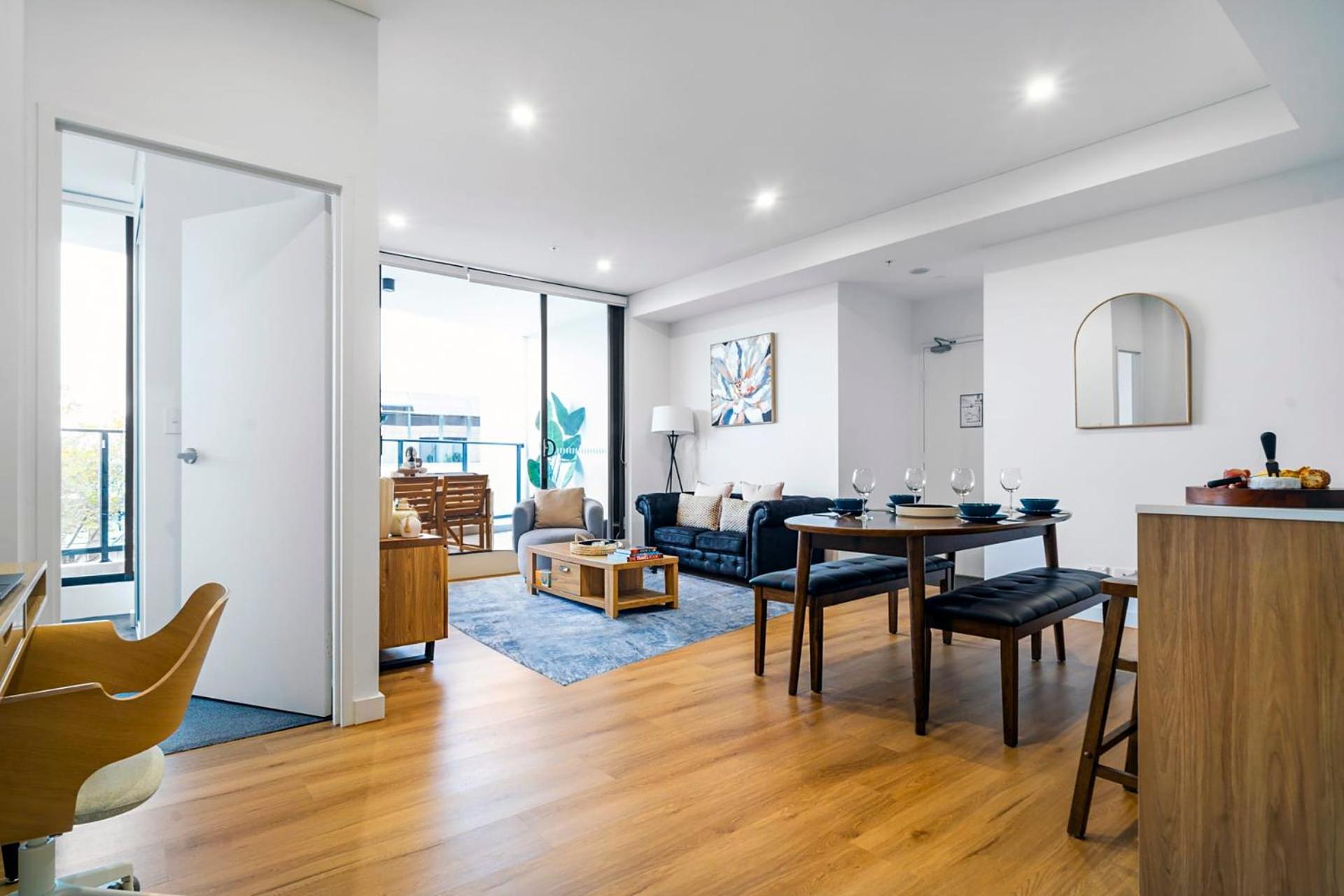 Wonderful With Parking Apartment *