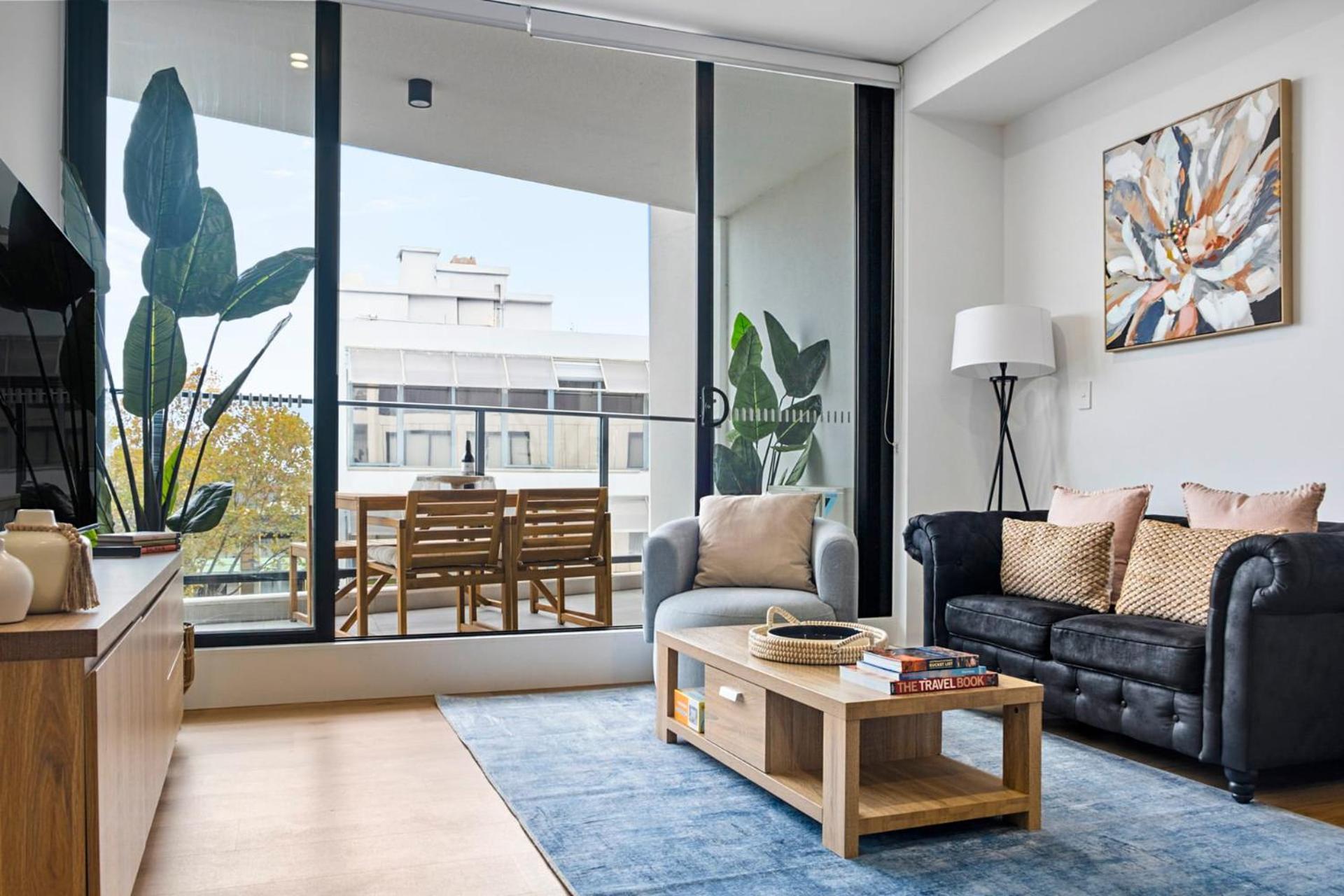 Wonderful With Parking Apartment Wollongong
